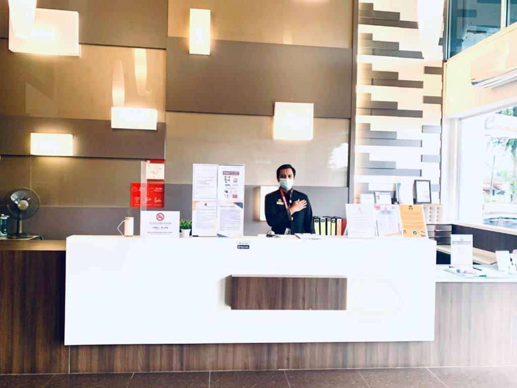 Zamburger Cheese Hotel Malacca
